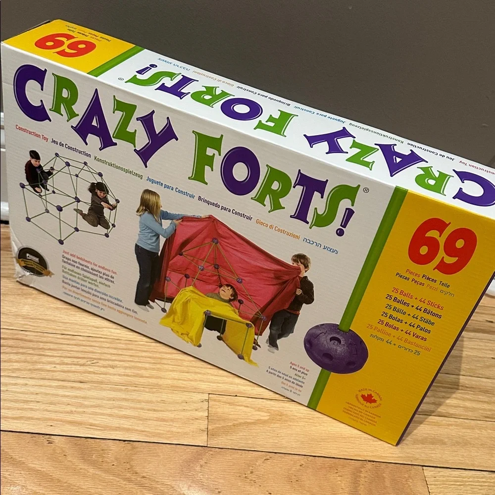 Kids Buildable Indoor/Outdoor Play Fort Playhouse.